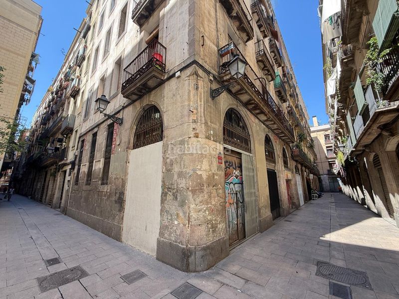 Foto d5816624-cb22-43e3-9e4d-8723e23586fc. Local comercial a Gòtic Barcelona