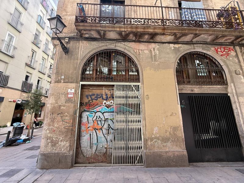 Foto 7df91d8f-f113-4003-b102-85b4c34d95f4. Local comercial a Gòtic Barcelona