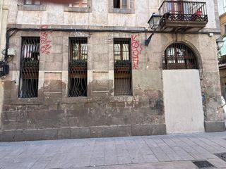 Local Comercial a Gòtic. Local en rentabilidad carrer nou de sant francesc  barcelona