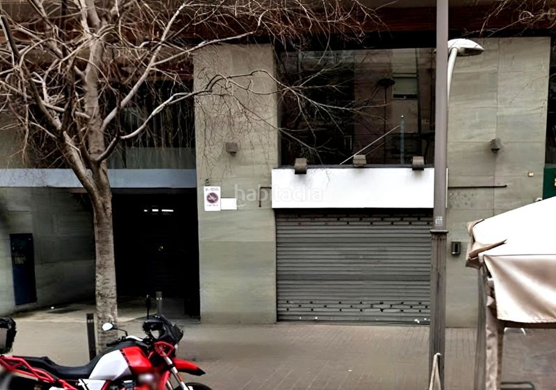Foto b85c8497-c368-4433-944b-5fff5c6010c1. Local comercial a Riu Nord Santa Coloma de Gramenet