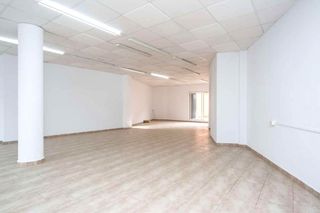 Lloguer Local Comercial  N/a