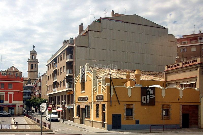 Foto 04a9567d-d7f9-4cf2-acea-c9acb923b656. Local comercial a Centre Vendrell (El)