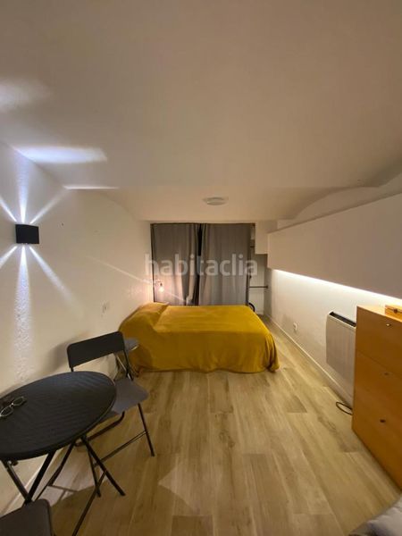 Foto 46901309-a2f1-4380-8c50-3235c0e39517. Local comercial a Dreta de l´Eixample Barcelona
