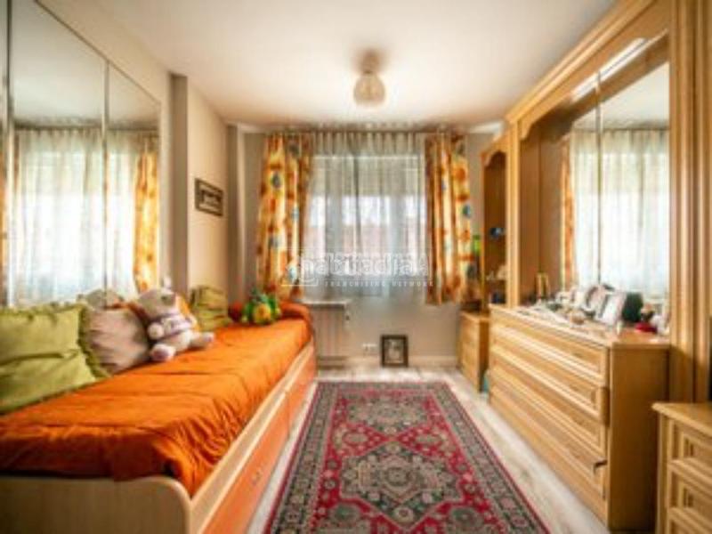 Foto 31bea3f9-2ad6-4954-9956-37c444ad7a05. Casa  en venta en Fresnos I y II Torrejón de Ardoz