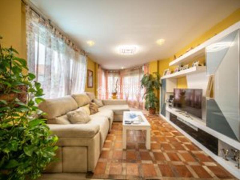 Foto a7b3e08a-c693-4a81-9e0f-3a6d514f7200. Casa  en venta en Fresnos I y II Torrejón de Ardoz