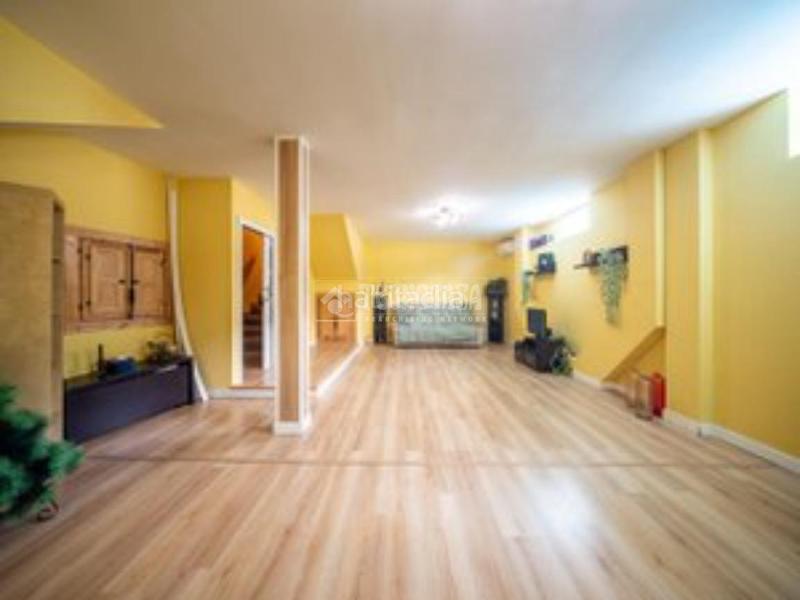 Foto d12a1bea-871e-463f-88c8-ea3b88075f52. Casa  en venta en Fresnos I y II Torrejón de Ardoz