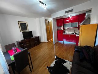 Location Studio  Avenida juan carlos i. Acogedor estudio en murcia  zona juan carlos i