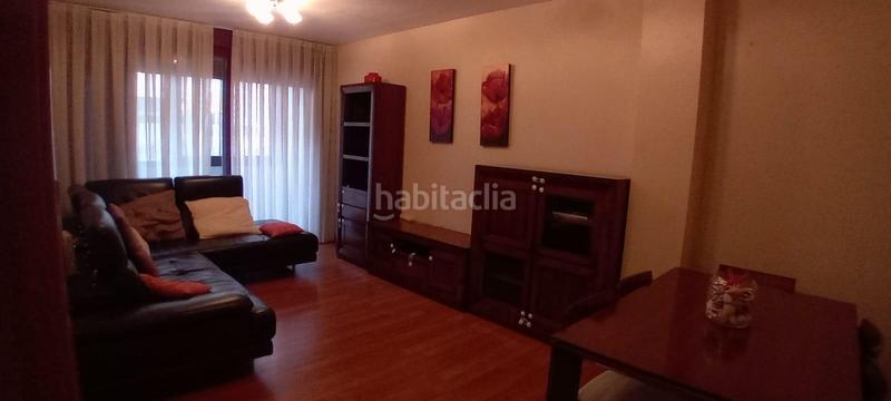 Foto 098258cc-2baf-4c1a-b993-0d1d050afa94. Lloguer pis amb aparcament a Juan Carlos I Murcia