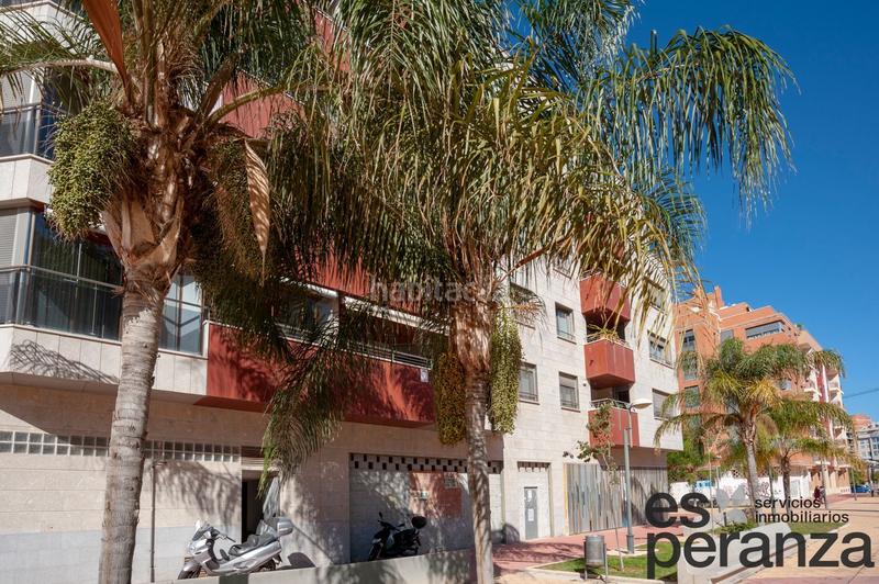 Foto 8729cff1-e5cc-4754-af9f-ef91b49dd86f. Rent business premise in Juan Carlos I Murcia