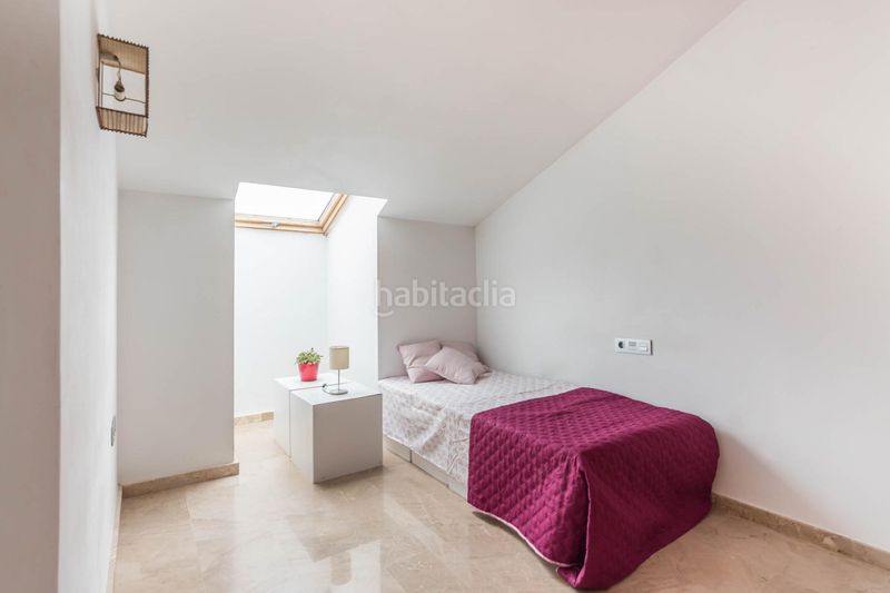 Foto cbd8eafc-8708-476c-acaa-211a27bd6f57. Pis amb aparcament a Juan Carlos I Murcia