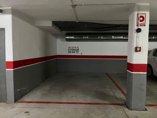 Affitto Posto auto in Juan Carlos I. Amplio garaje en príncipe de asturias!
