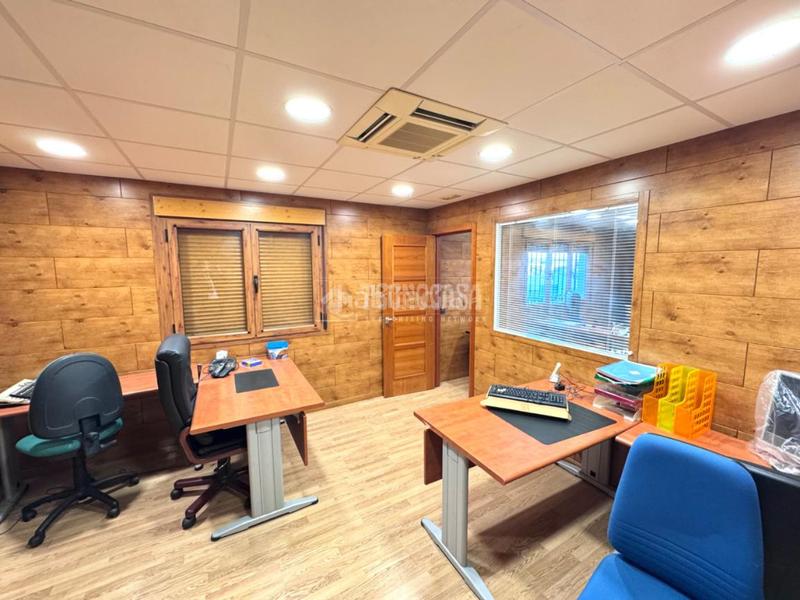 Foto 26838929-5a7e-4981-a284-c62876ad7fc2. Local commercial avec chauffage dans Almoguera