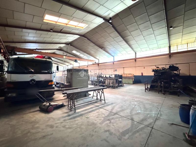 Foto 95ec1f68-3160-4645-81f4-3e12f501ff59. Local commercial avec chauffage dans Almoguera