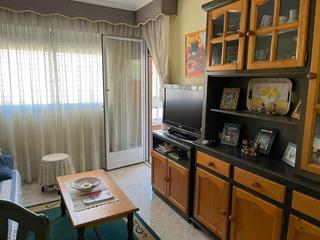 Flat  Salamanca. Piso a metros del mar santa pola