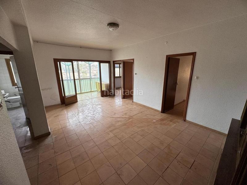 Foto 98627b1d-c981-4028-a338-498c247c682f. Casa  con local en Petrer