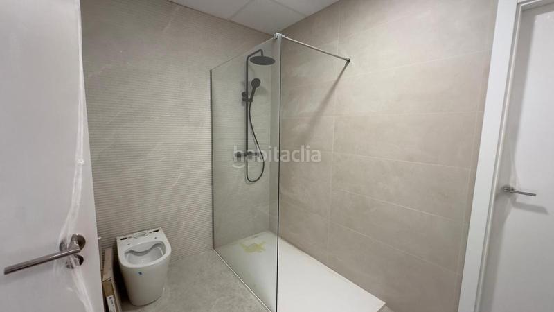 Foto 6b538052-0b77-41cc-b815-7813d645bec5. Piso en reyes católicos 28 venta piso reyes catolicos en Alicante