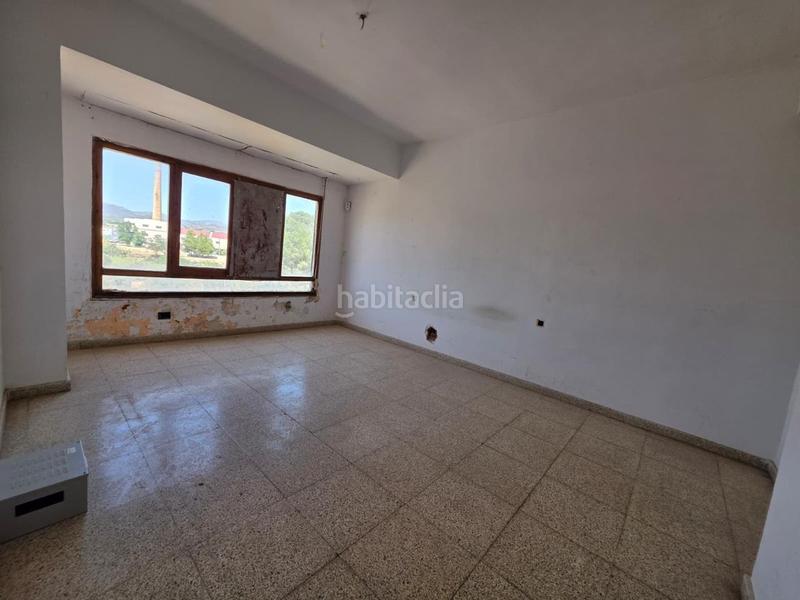 Foto 8646a7ac-b634-4807-a368-5e07fa4502ad. Piso  a reformar en Sax