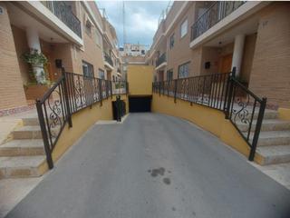 Haus  Carrer pizarro 29. Venta en san vicente