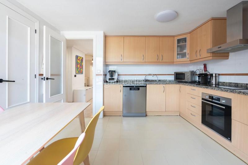 Foto 0de26f60-77c1-4c61-aebf-c686d9cfd818. Maison avec parking piscine dans Almajada-Ravel Mutxamel