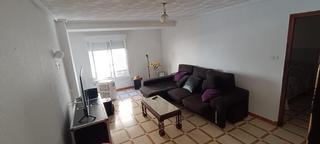 Appartement  Carrer colombia. Piso amplio en centro de crevillente
