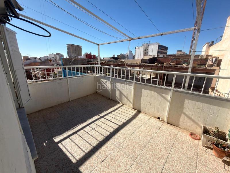 Foto 5c420e6a-24d1-4e0f-bdf9-dd9c3fc1a0e4. Attico in carrer navas 16 in Barrio del Centro Alicante