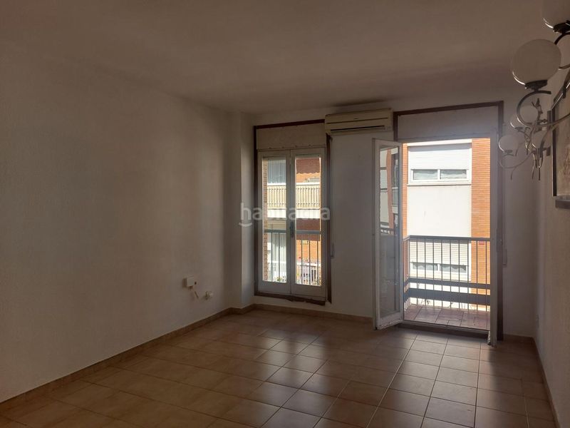 Foto 1967e217-a6a9-4cbc-ae9f-d4f9cda834c3. Pis a Guinardó Barcelona