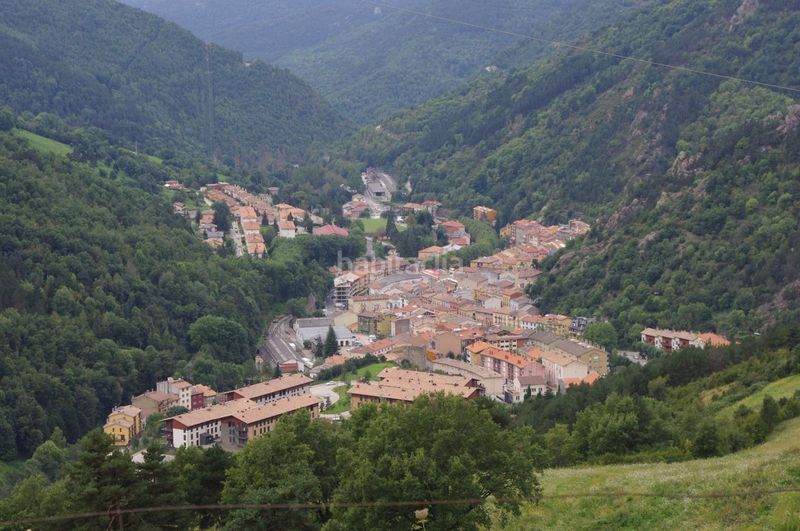 Foto 121ef79a-5721-4cd5-b5a1-dc95bd18f263. Edifici a Ribes de Freser