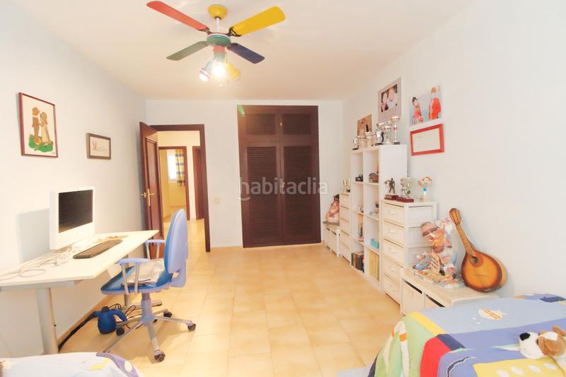 Foto 8ad34aa7-15fa-468b-9aec-79bbfa55eefe. Rent semi detached house with heating pool in Playa del Puig El Puig de Santa Maria