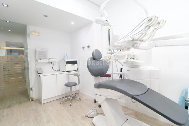 Foto 38567c34-786b-49c6-9043-9715894703fb. Traspaso local comercial clinica dental en traspaso en Valencia