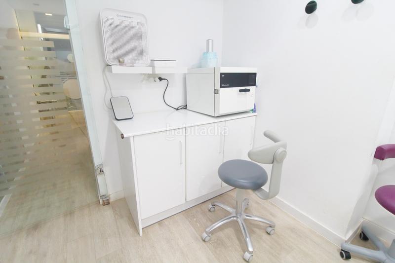 Foto 87e29668-c4c2-4b8d-85c3-9b6e714a52ee. Traspaso local comercial clinica dental en traspaso en Valencia