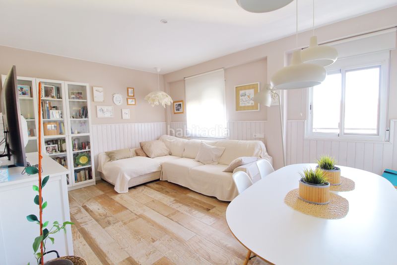 Foto 8a4ffbd3-7c97-43d3-99da-a8b7d8fec84f. Piso en Barrio Benicalap Valencia