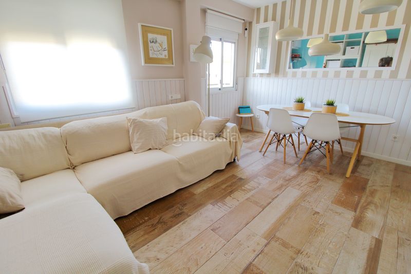 Foto abc1234b-cbdf-4038-912d-002b31eee4d8. Piso en Barrio Benicalap Valencia