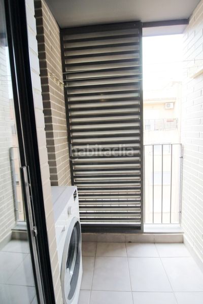 Foto 25d81d42-16ef-4265-a134-8638482190c4. Piso en Torrefiel Valencia