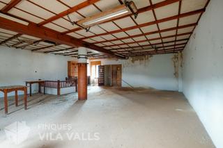 Casa  Quadro del. Casa con 436 m2 para reformar en el centro de castellterçol