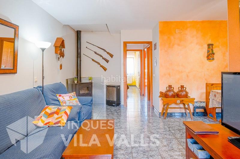 Foto aea1f7c1-15fb-4289-b74f-125ab673d13d. Casa  de estilo rural con 3000 m! en Castellcir
