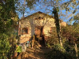 Casa  Castell. Gran jardn en pleno centro!