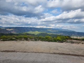 Wohngrundstück in Bigues i Riells del Fai. Parcela de 400 m2 para casa a 3 vientos. vistas increibes y orie