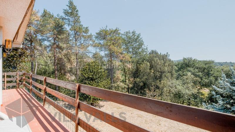 Foto a31be4af-f2d1-4d5f-ac59-24ba41c0b176. Casa chalet en plena naturaleza. vistas espectaculares en Sant Quirze Safaja