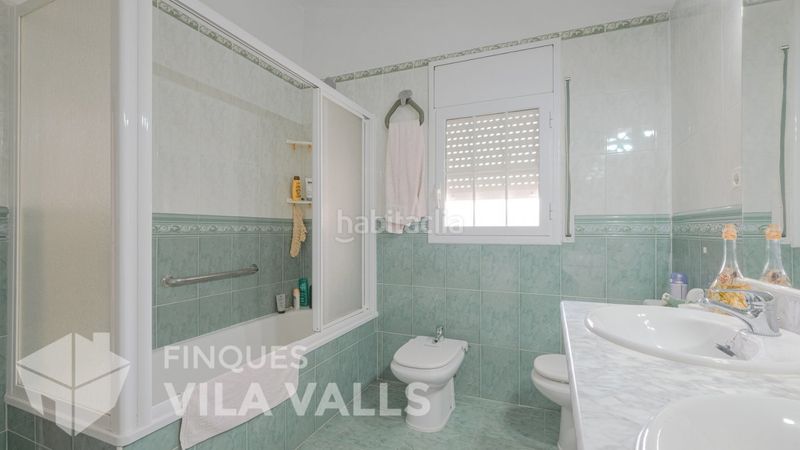 Foto dfd170ff-5728-416d-994b-f5efed002846. Casa amb aparcament a Caldes de Montbui