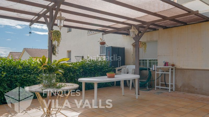 Foto fb2aad2b-892e-4be6-a53a-5e1eef9afd18. Casa amb aparcament a Caldes de Montbui