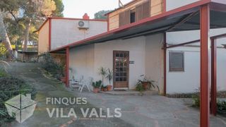 Casa  C del cami real. Chalet 4 vientos en el centro de palau en 800 m² de parcela