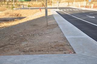 Terreny residencial a Sant Feliu de Codines. Solar industrial para nave a 4 vientos