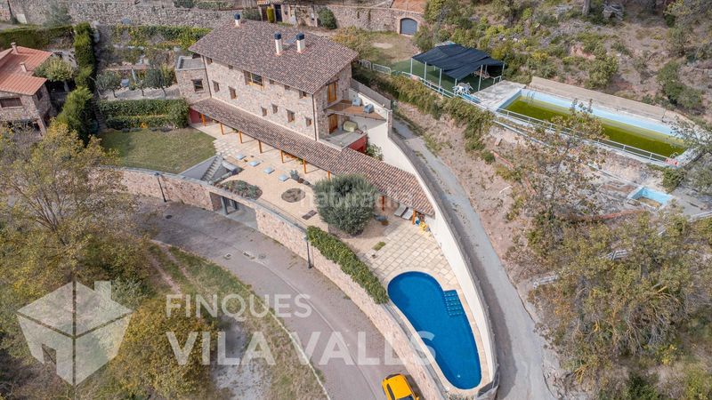 Foto 76635759-500f-4345-aa2a-0838e9a3b28d. Xalet amb aparcament piscina a Gallifa