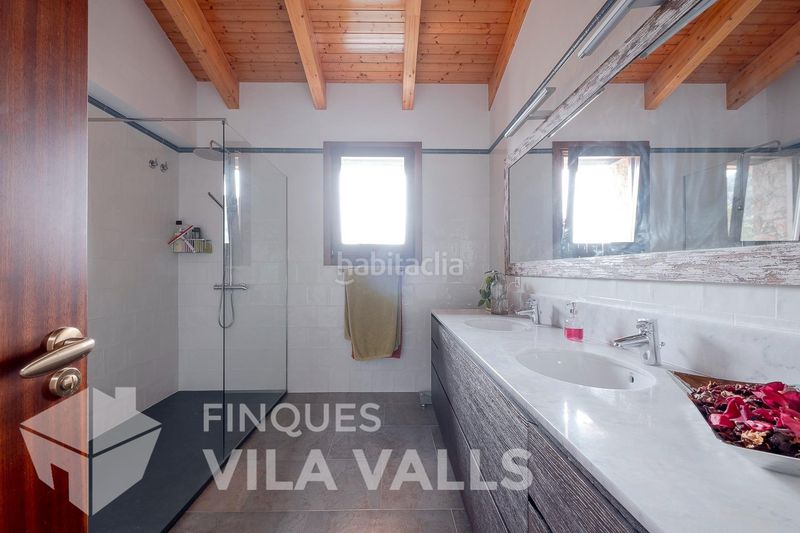 Foto 88a0a79b-5285-4cf1-9535-47c8dd005e78. Xalet amb aparcament piscina a Gallifa