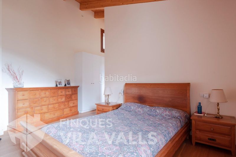 Foto f3c85fbe-a452-4b24-ac80-f0317d8f139a. Xalet amb aparcament piscina a Gallifa