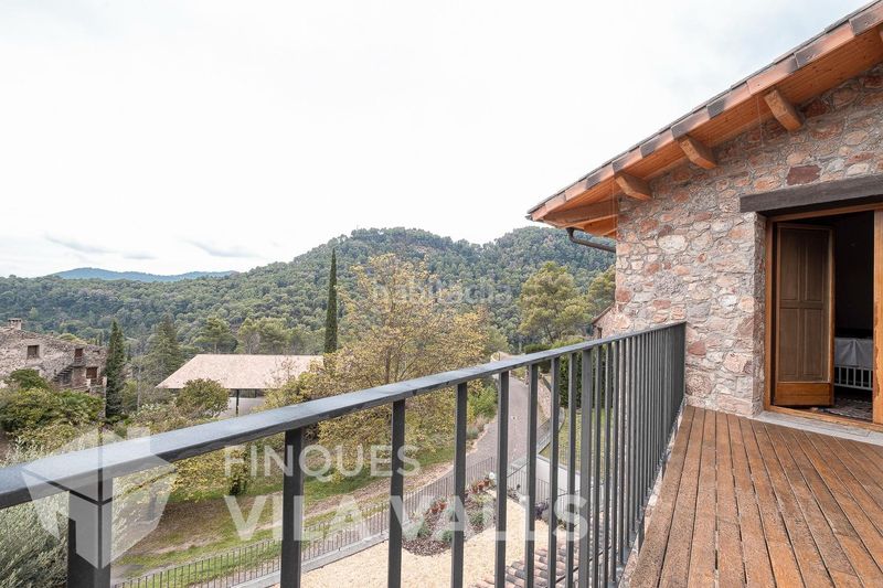 Foto f85d8742-5fcd-480d-9bb0-82d0afaabdc3. Xalet amb aparcament piscina a Gallifa