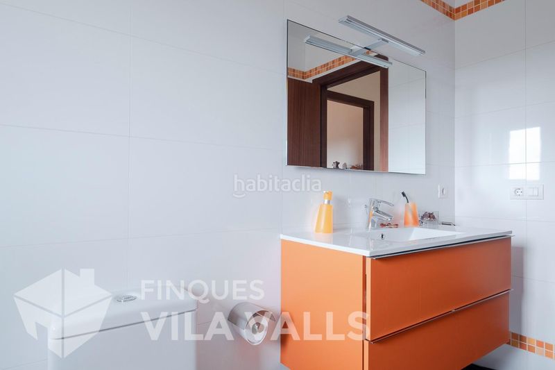 Foto fd91f719-cbe0-4b9e-a3ef-20bcea07dd19. Xalet amb aparcament piscina a Gallifa