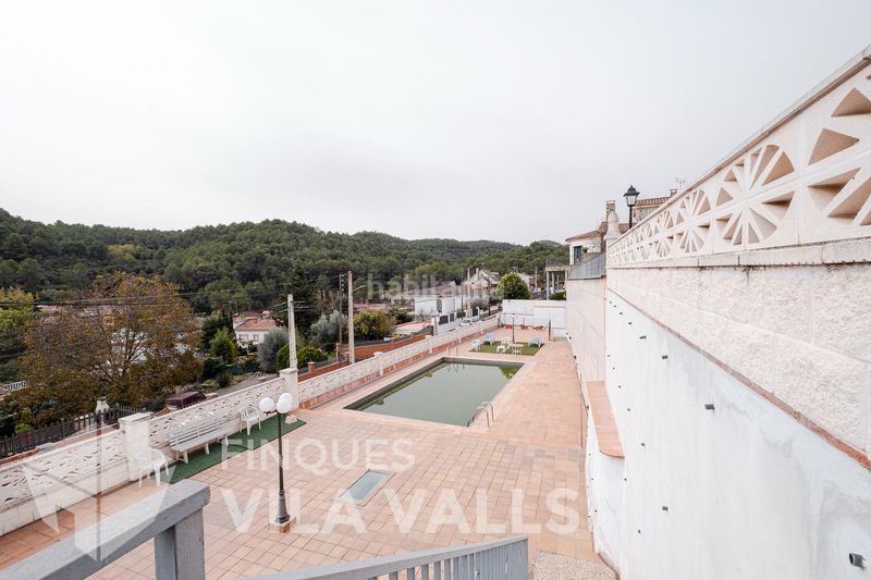 Foto bf5b9b46-970f-4519-93b8-68621cdb38f8. Xalet amb aparcament piscina a Sant Feliu de Codines