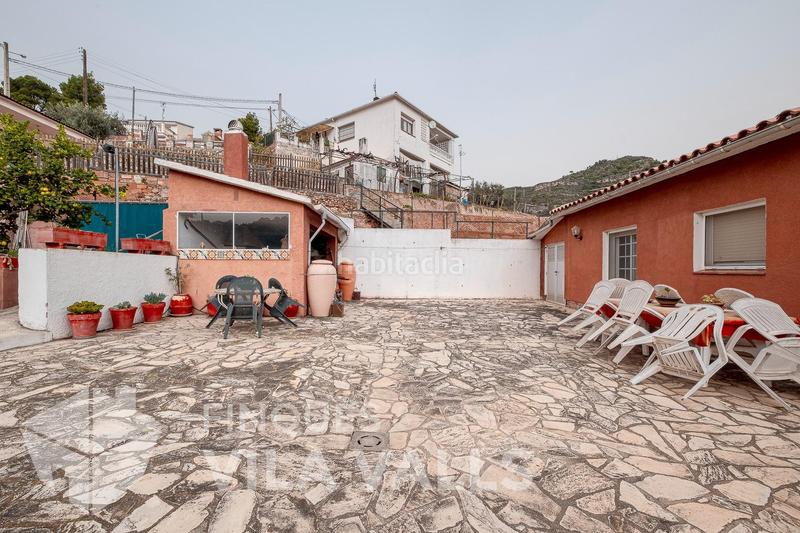 Foto f652bab3-432b-473c-b4e9-0a842573fbf7. Xalet amb calefacció aparcament piscina a Sant Feliu de Codines