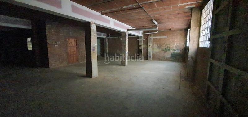 Foto 52d38651-7f5c-402c-87fa-894e7d3cab9b. Local comercial  o nave apta para negocio o tienda en Caldes de Montbui